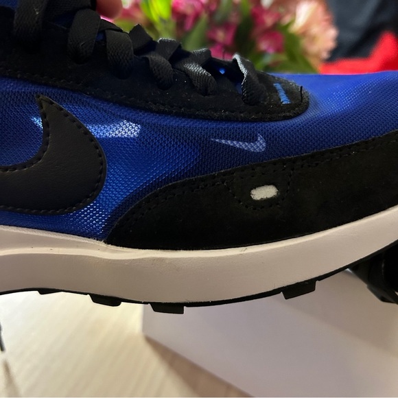 Nike Waffle One “Royal” Sneakers - New Without Box - Picture 6 of 11